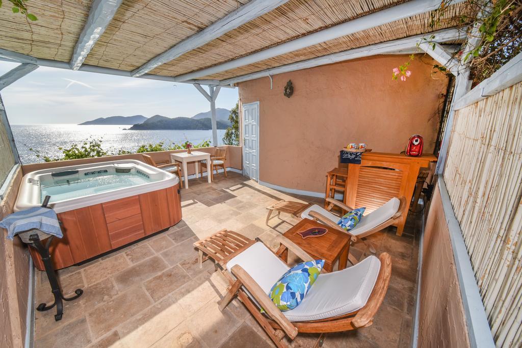 Beyaz Yunus Hotel - Adult Only Oludeniz Exterior photo